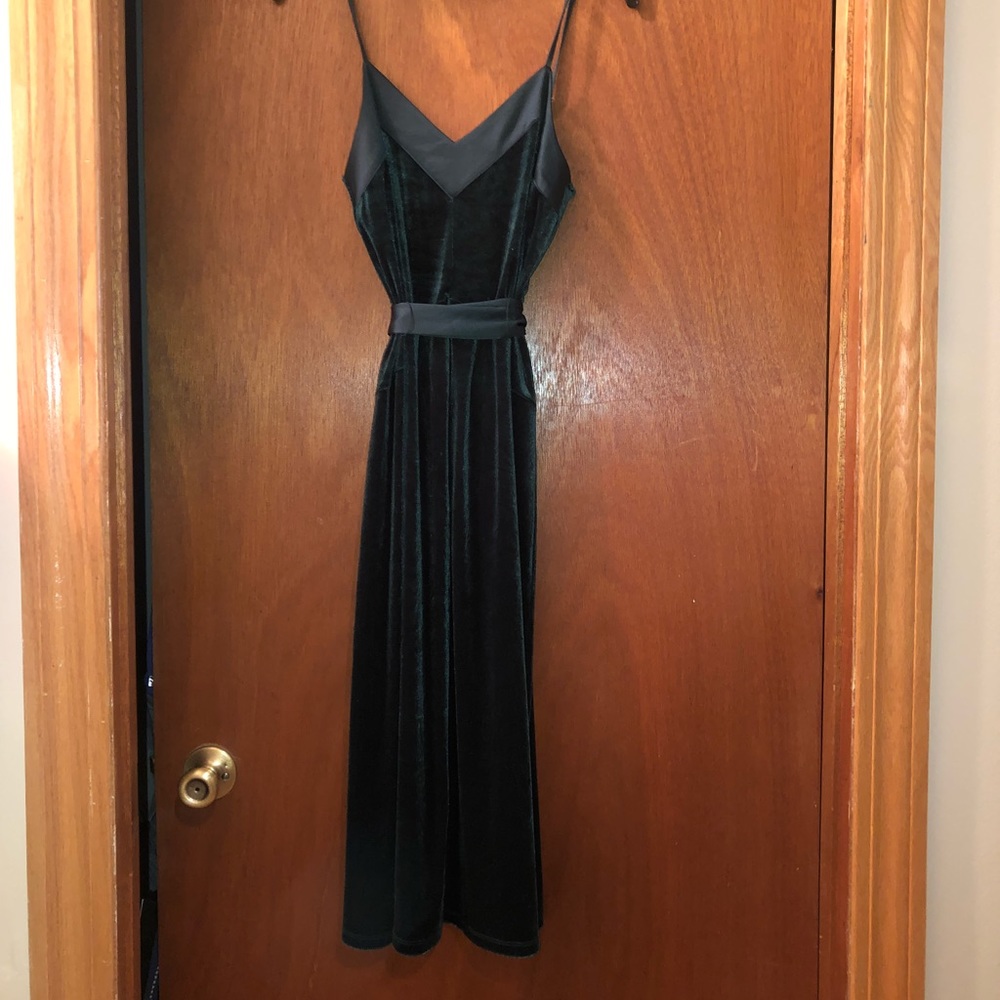 A New Day Dark emerald velour dress